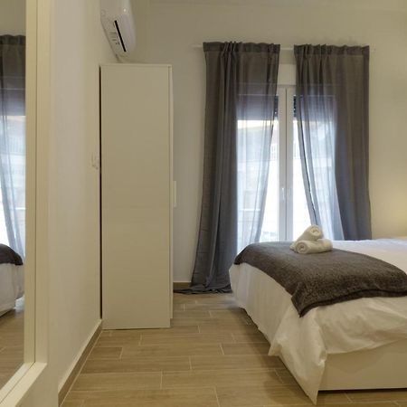 Cozy Apartment In Neos Kosmos By Zain Atenas Exterior foto